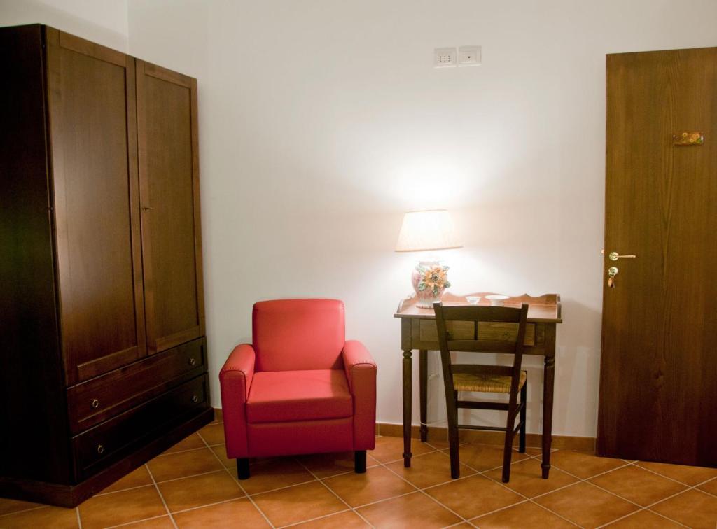 Casale Il Gheppio Guest House Laureana Cilento Ruang foto
